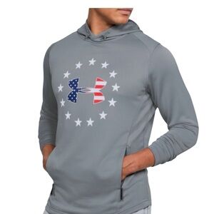Under Armour Freedom Hoodie Mens Medium Fitted USA Patriotic Sweatshirt Grey